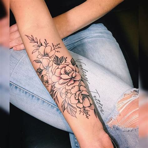 tattoo frauen unterarm|under arm tattoos for females.